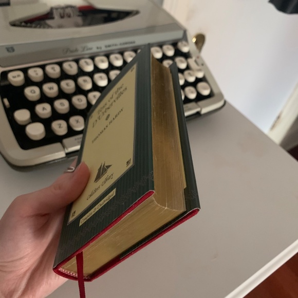 Tess of D’Urbervilles book for sale - Picture 2 of 3